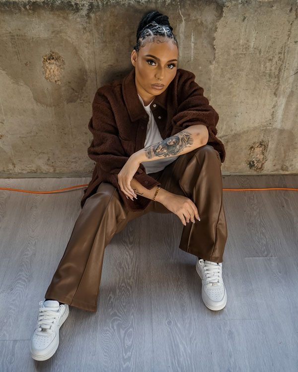 Sharna Bass